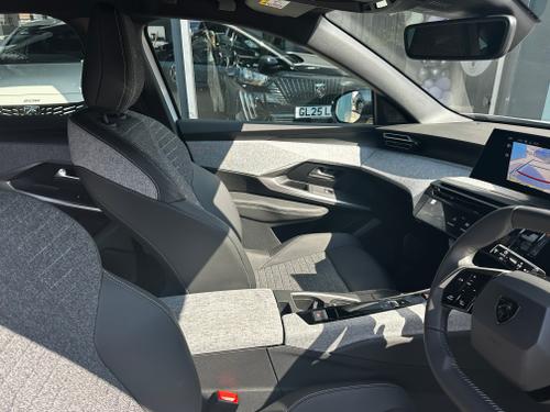Peugeot 3008 Photo 275e784b-d8de-47bd-8a84-a437c7985631.jpeg