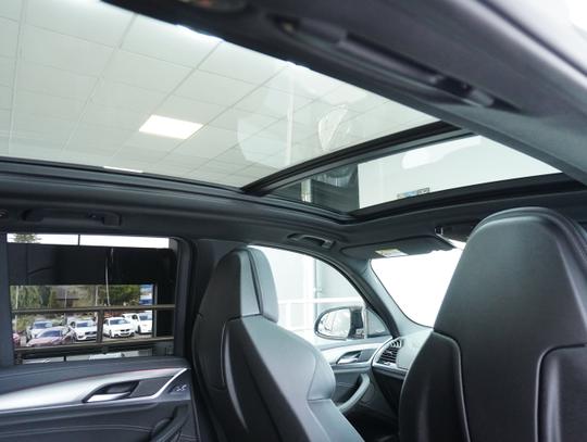 BMW X3 M Photo 2761f42b-53d1-4f51-930e-ba1e1f1576e5.jpg
