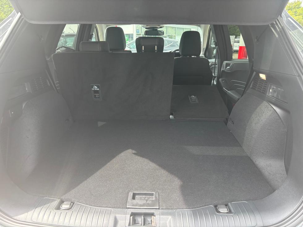 Ford Kuga Photo 276f3ad3-d3b1-4520-b9a7-e476038a8853.JPEG