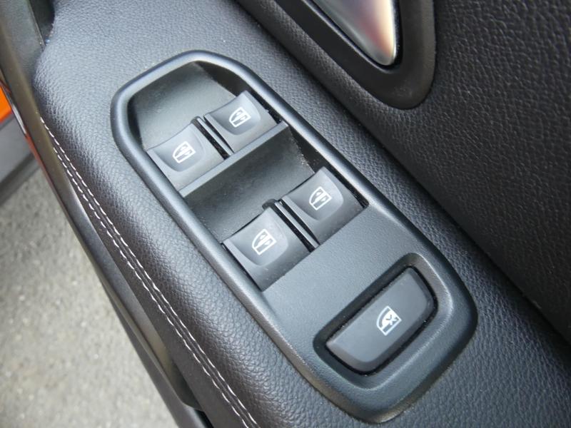 Dacia Duster Photo 2773fde1-9b6d-4bf7-afef-c7c8b5cd51f0.jpg