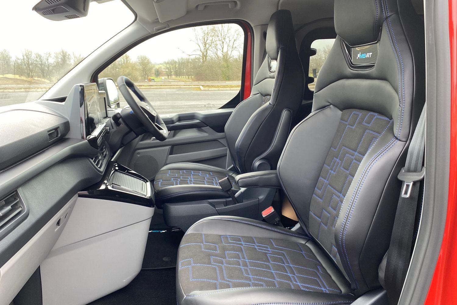 Ford TRANSIT CUSTOM Photo 26