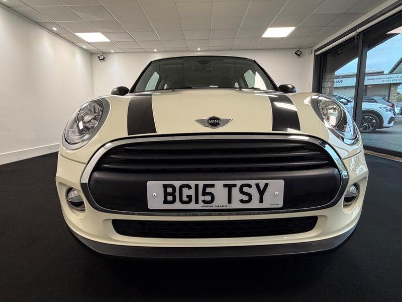 MINI Hatch Photo 2785fb5d-d768-4725-8c53-de8d0cbada41.jpg