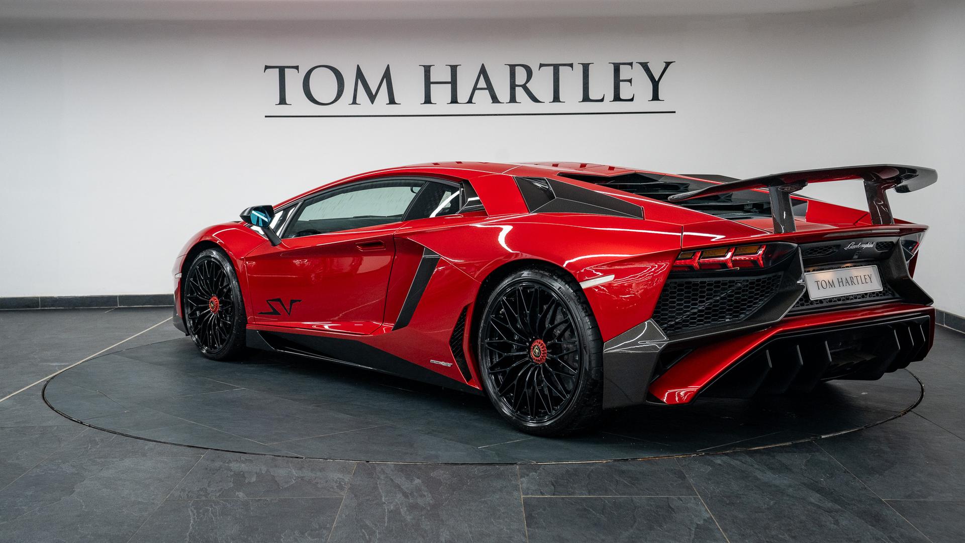 LAMBORGHINI Aventador Photo 279a7893-966c-48d6-ad9d-b9d80393a899.jpg