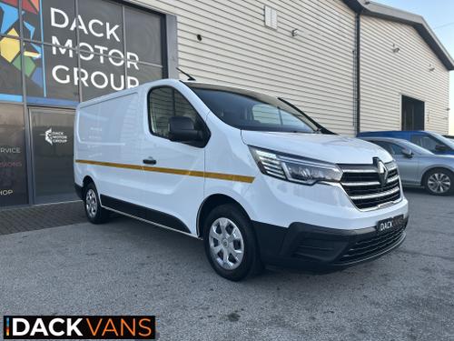 Used 2023 Renault Trafic SL28 Business+ L1 H1 Euro 6, Air-Con, Car Play Chapter 8s only 30,000 Miles White at Dack Vans