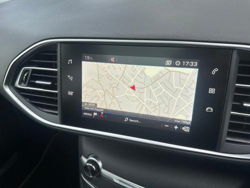 Peugeot 308 SW Photo 27b5a1f1-f2d6-4e61-b912-fcd33b386172.jpeg