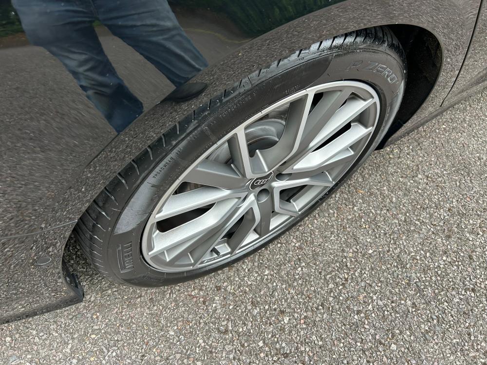Used Audi A6 Avant GX71XST 31
