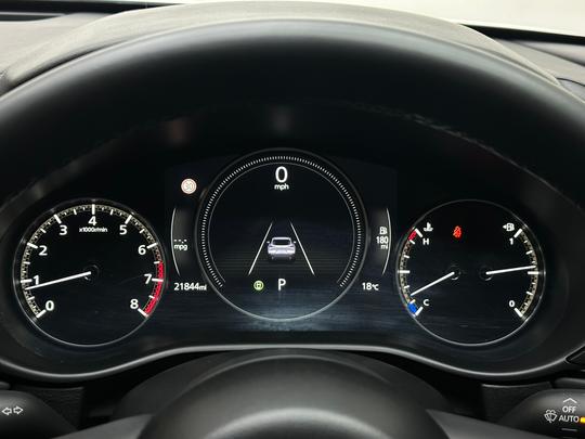 Mazda CX-30 Photo 27c82ffe-cf5d-4ef5-94b5-43ecc9ab9ef1.jpg