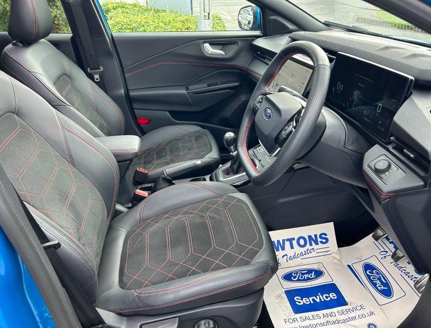 Ford Puma Photo 27cfbee6-84da-4b9d-85ee-b1d95a3a8dcf.jpg