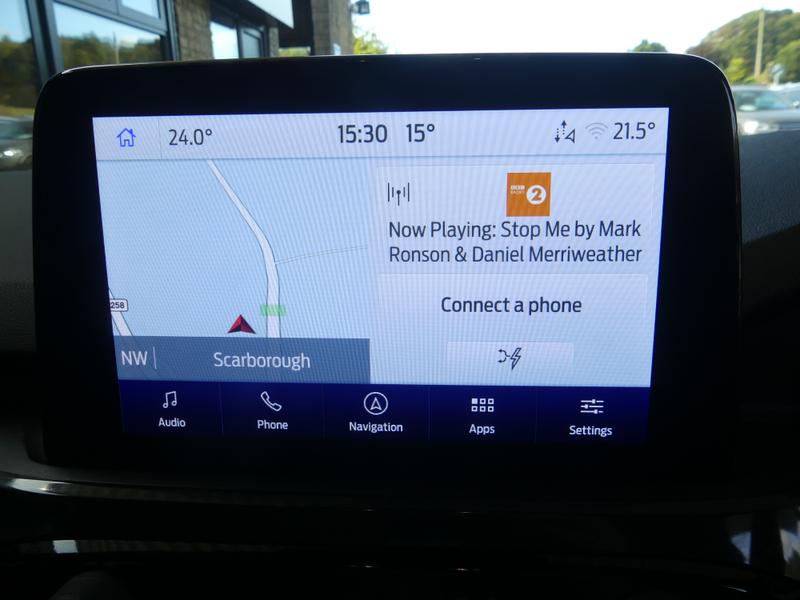 Ford Kuga Photo 27e9e568-014b-48e8-82bc-3d5b1320098f.jpg