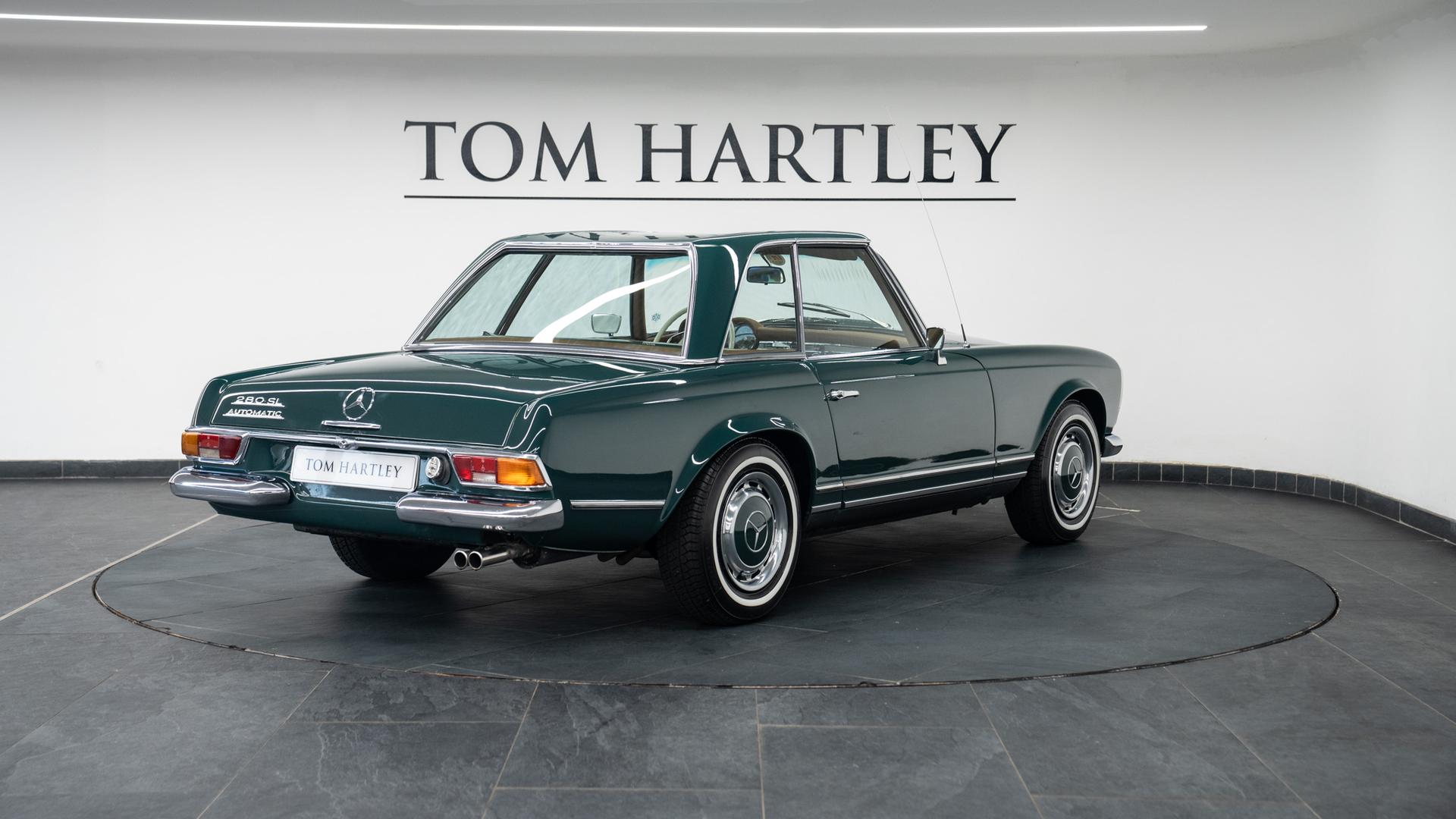 Mercedes-Benz 280 SL Photo 27f601bd-f4e2-48cf-8cf1-cefc6c095f1d.jpg