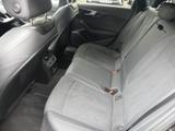 Audi A4 Avant Photo 15