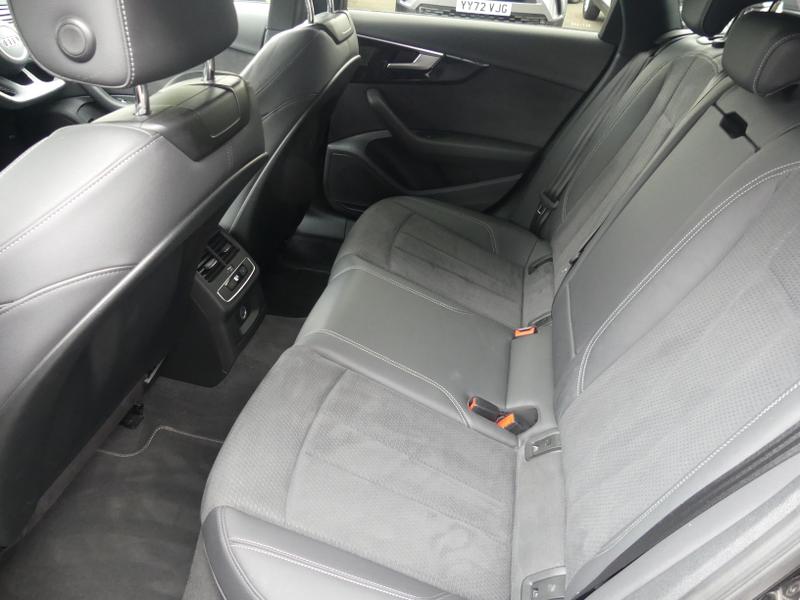 Audi A4 Avant Photo 27fb5138-21d9-41cf-ad72-1892e6c2c011.jpg