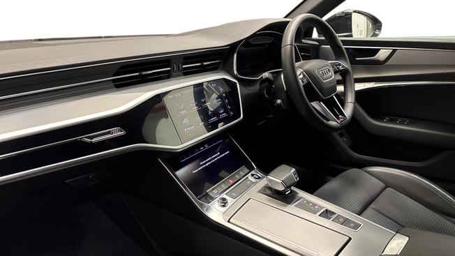 AUDI A6 Saloon Photo 2