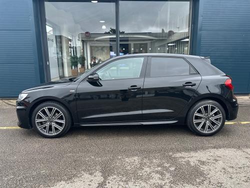 Audi A1 Photo 2876abdd-a60c-4fcc-8f38-cd04c0681e3e.jpeg