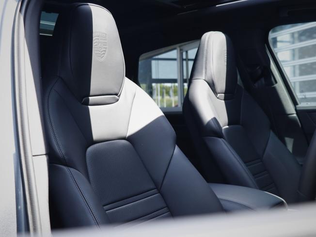 PORSCHE Cayenne Photo 24