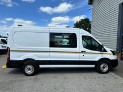 Ford Transit Photo 9