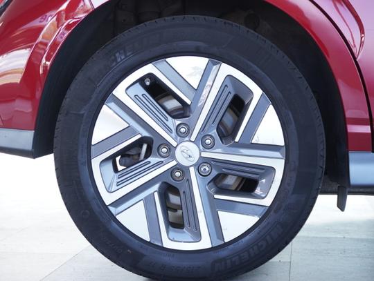 Hyundai KONA Photo 28a3ef92-3a0f-420d-8722-f3599a0c8da3.jpg