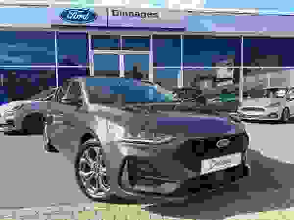 Used 2023 Ford Focus 1.0T EcoBoost ST-Line Hatchback 5dr Petrol Manual Euro 6 (s/s) (125 ps) at Dinnages