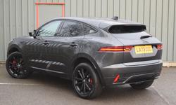 Jaguar E-PACE Photo 38