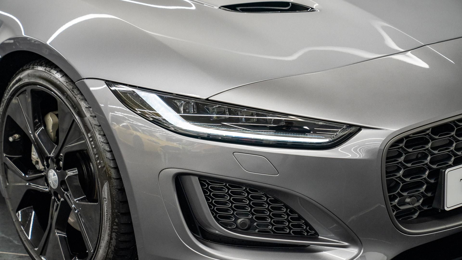 Jaguar F-Type Photo 28c7ffe1-38f4-40be-8a38-b0e26b015954.jpg