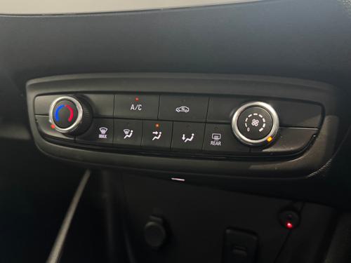 Vauxhall Crossland X Photo 28c82ef2-237c-42ba-8e64-a4bc4b61c801.jpeg