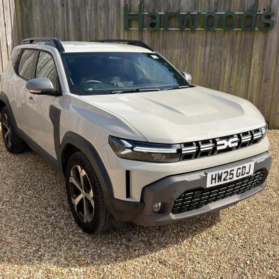 Used 2025 Dacia Duster 1.2 TCe MHEV Journey SUV 5dr Petrol Manual Euro 6 (s/s) (130 ps) at Harwoods Garage