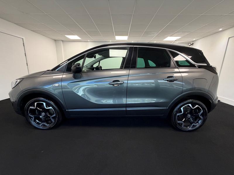 Vauxhall Crossland Photo 28d0f2b7-fd7b-45be-8d40-85077d510f08.jpg