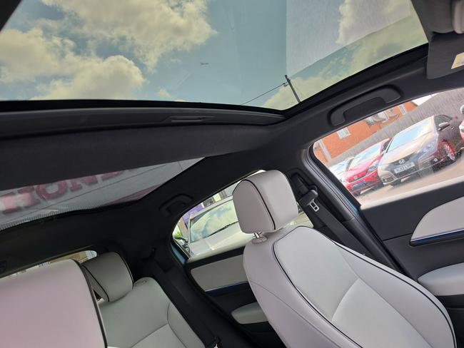 Honda e:Ny1 Photo 28ece824-fa3e-4640-b9eb-91725e87dd14.jpg