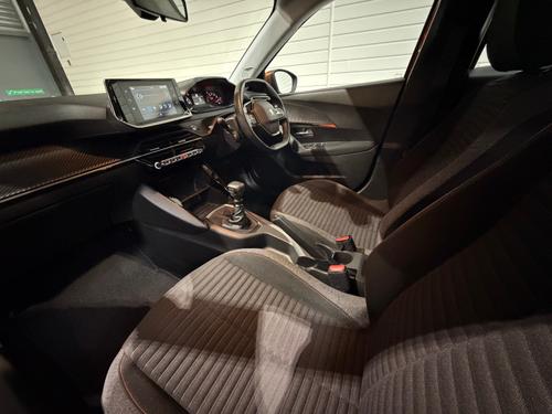 Peugeot 2008 Photo 2905c62b-dc9f-4807-af9b-a65f48344dd2.jpeg