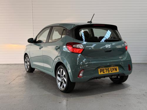 Hyundai i10 Photo 29099fa2-5e43-4fed-88c1-41a4db20ee5f.jpeg