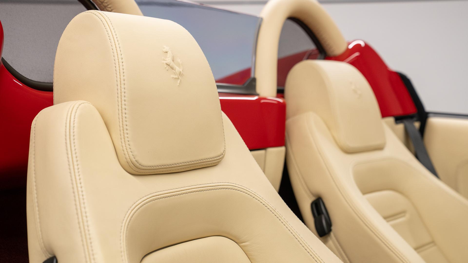 Ferrari F430 Photo 29185231-351e-4b51-ac54-aa1c8e621403.jpg