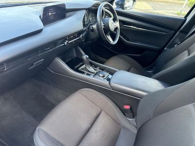 Mazda Mazda3 Photo 13