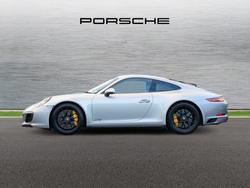 PORSCHE 911 Photo 5