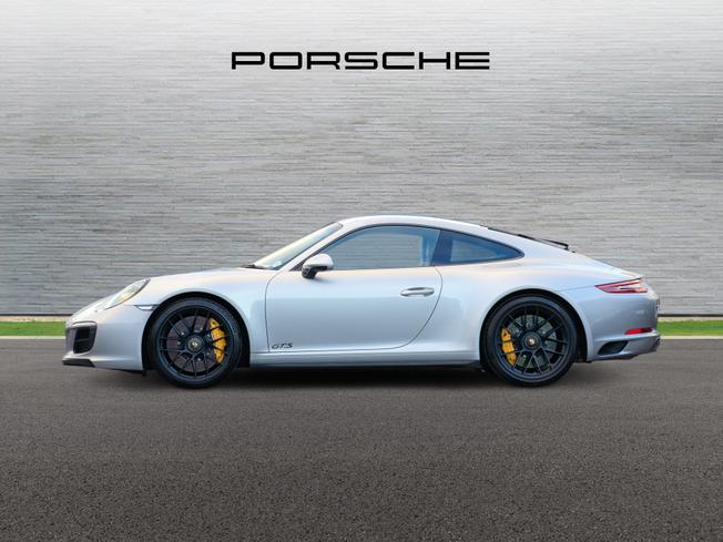 PORSCHE 911 Photo 5