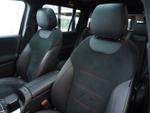 Mercedes-Benz GLB Photo 31