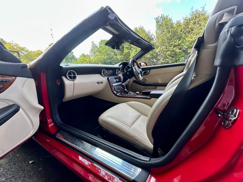 Used Mercedes-Benz SLK WL61HFZ 37