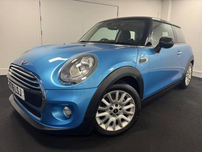 Used 2016 Mini Hatch 1.5 Cooper Hatchback 3dr Petrol Manual Euro 6 (s/s) (136 ps) at Hodgson Car Sales