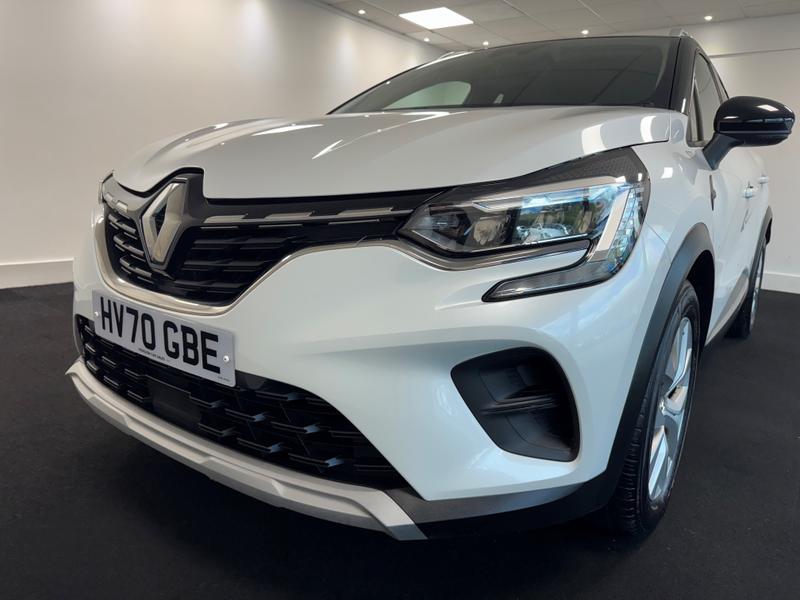 Renault Captur Photo 295079a5-b6df-4047-946c-d1ac11f9dbc4.jpg