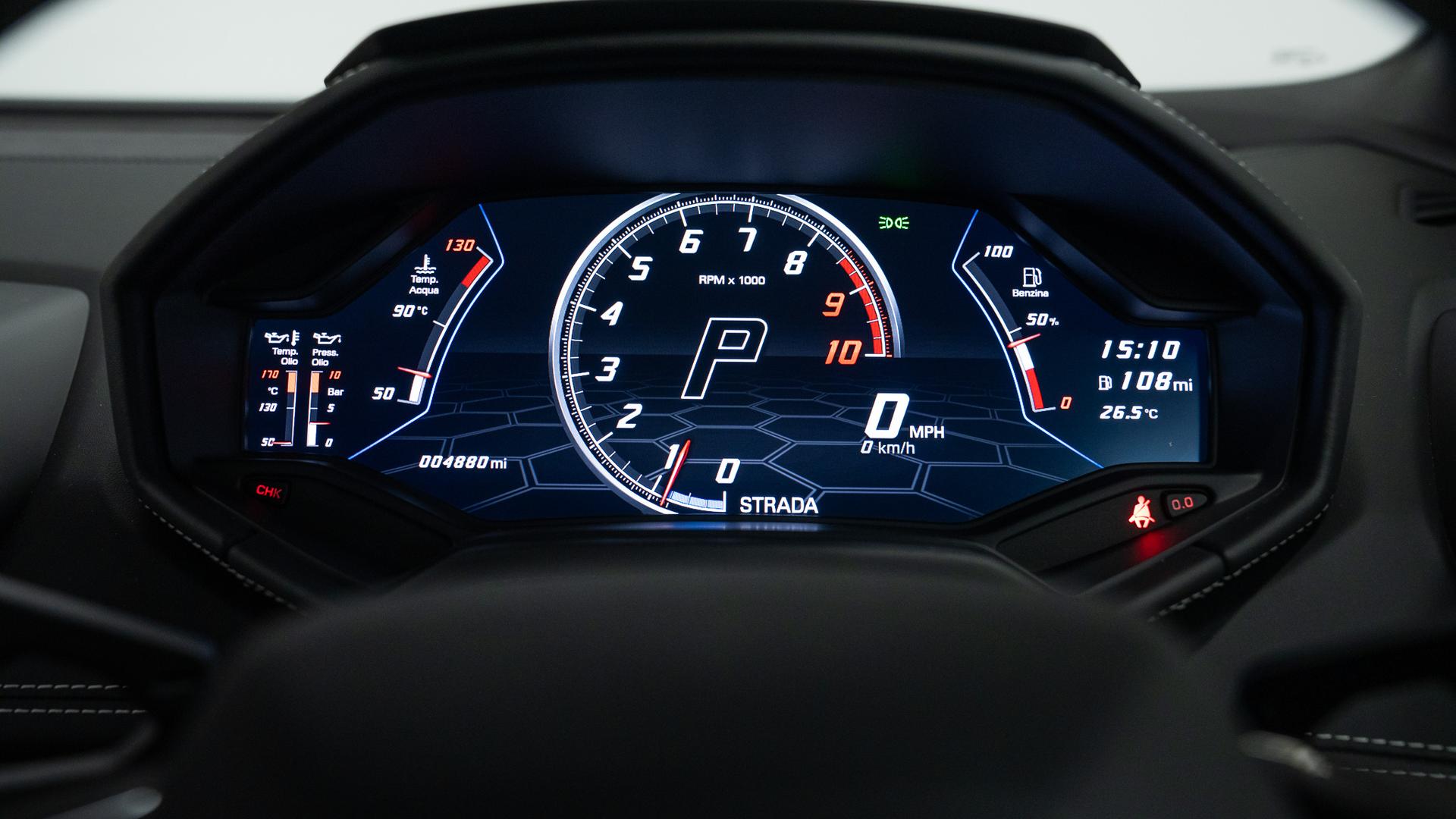LAMBORGHINI Huracan Photo 295c2991-b5c8-48f0-a516-49b29eba29b9.jpg