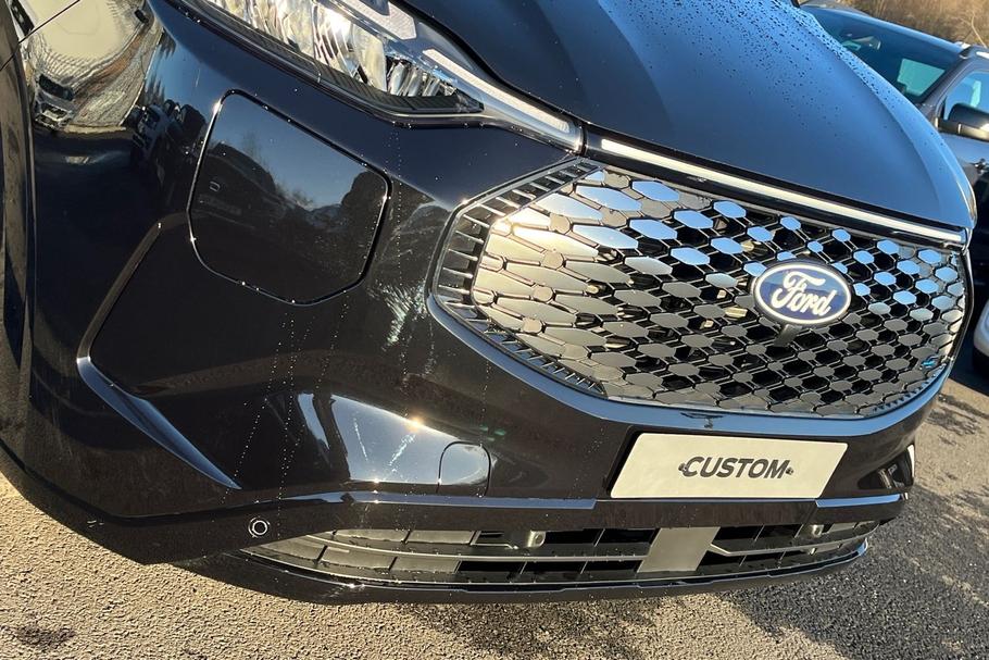 Used Ford E-TRANSIT CUSTOM CUSTOMBEV05 14