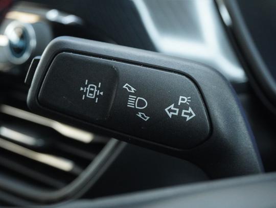 Ford Kuga Photo 2992d312-66b0-4410-b79f-4f6d0e1f3452.jpg