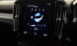 Volvo XC40 Photo 11