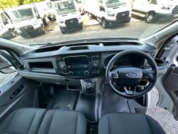 Ford Transit Photo 15