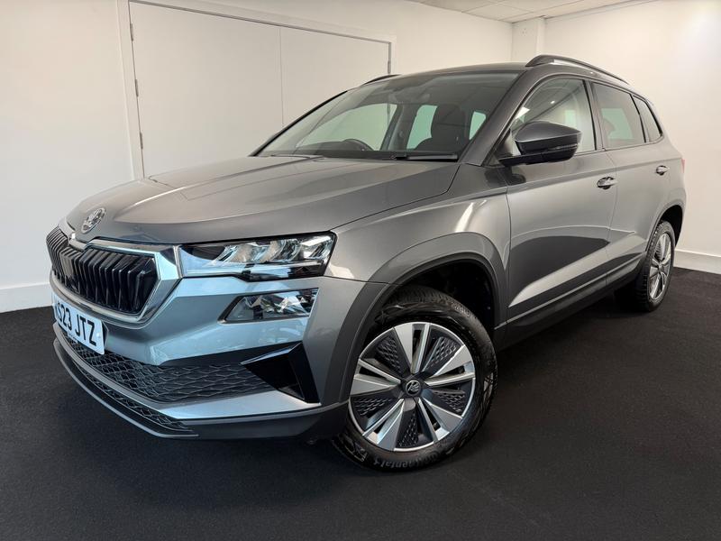 Skoda Karoq Photo 29d57e52-efcb-4fdb-85f5-7de16d07a22d.jpg