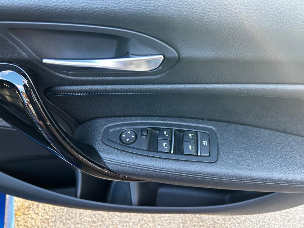 BMW 1 Series Photo 2a055d00-83f2-4a48-b8f6-bf5a9de319ed.jpg