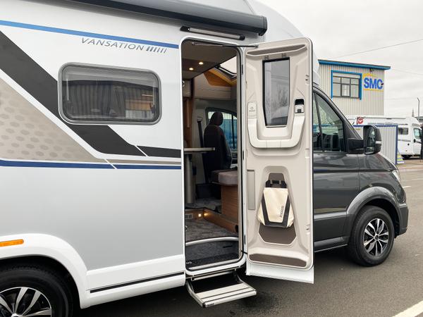 Knaus Van Wave 640 Meg Vansation VW Crafter 2.0 177Bhp Automatic £88,969