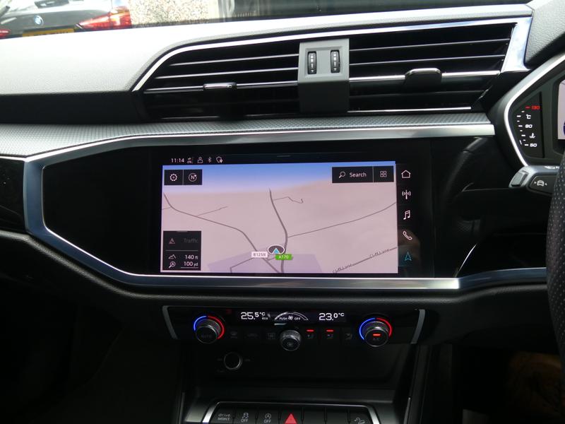 Audi Q3 Photo 2a32f936-fc62-4606-9c0c-29f6e4c69738.jpg