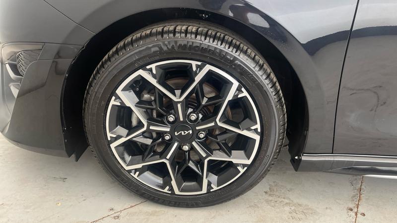Kia Ceed Photo 2a3d703e-0d94-4108-8d43-328b67338b97.jpg