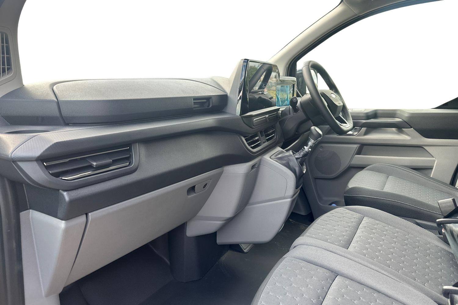 Ford TRANSIT CUSTOM Photo 3