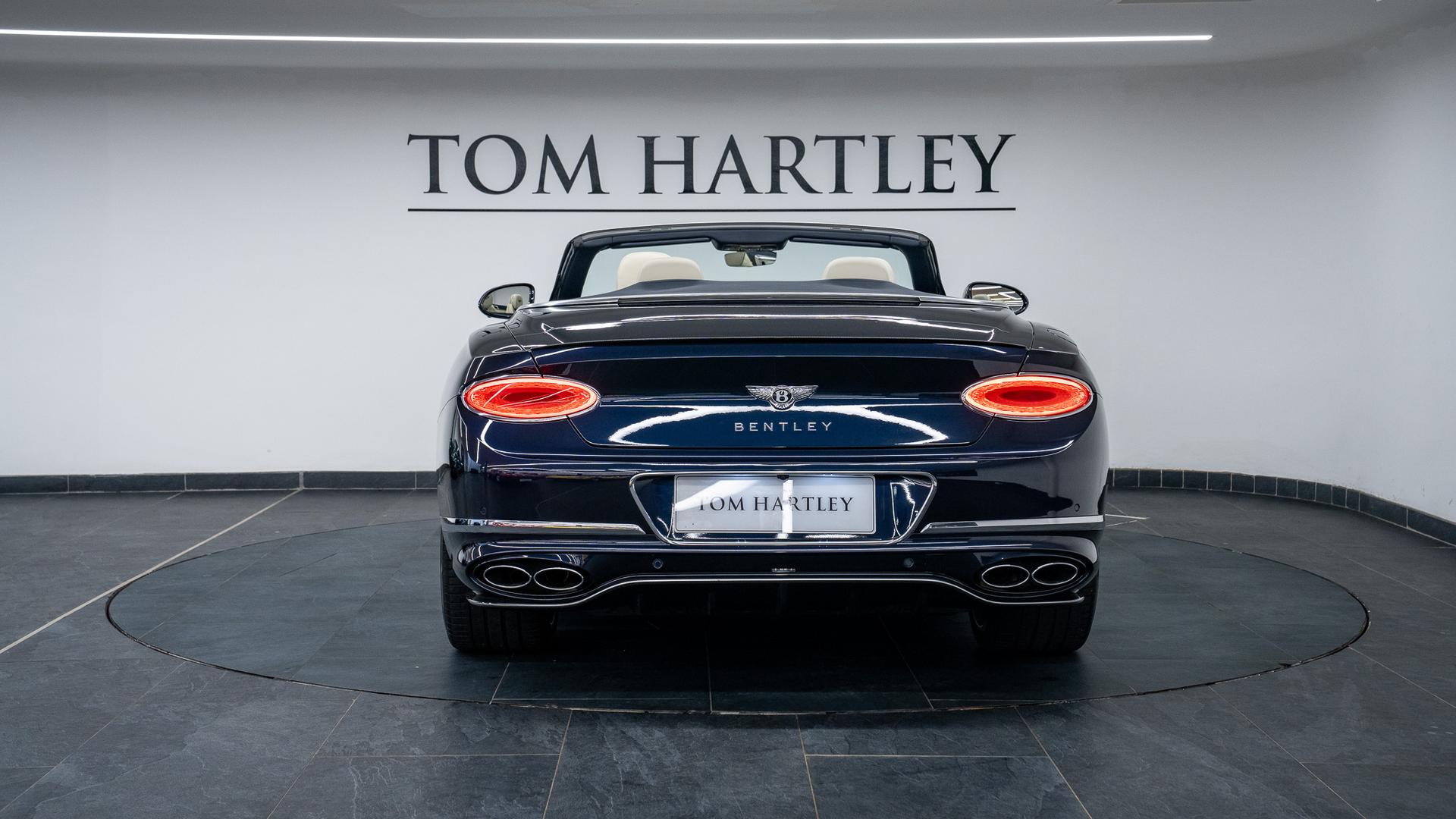 Bentley Continental Photo 2a546038-e07d-47f3-952b-bde1900acc82.jpg